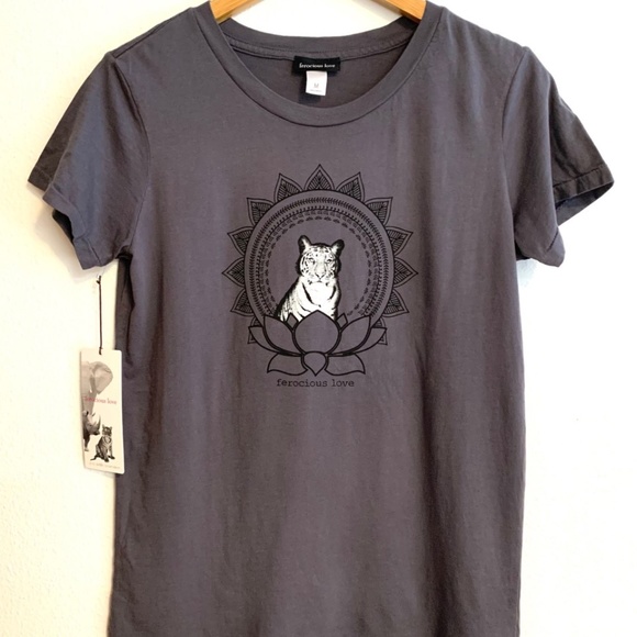 Tiger Cub Lotus Flower T-Shirt - Picture 3 of 3